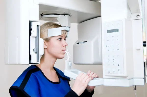 Bildgebendes zahnmedizinisches Diagnosesystem — Stockfoto