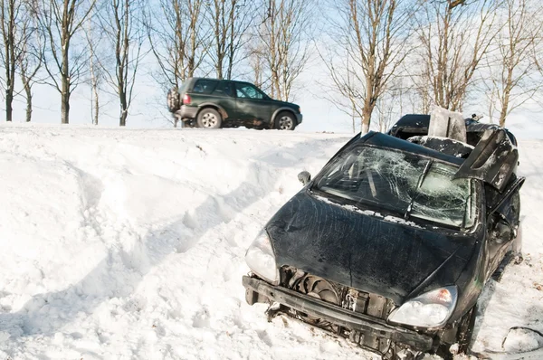 Kış araba kazası kaza — Stok fotoğraf