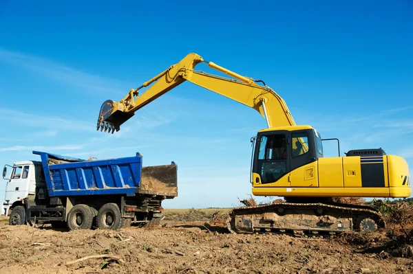 Excavator loader at work — Stock Photo, Image