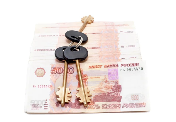Evin anahtarları ve nakit para — Stok fotoğraf