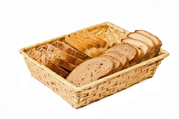与不同种类的切片面包篮 — 图库照片