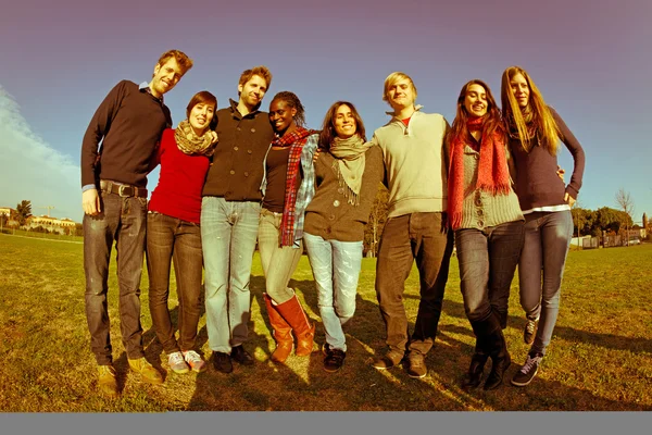 Grupo de estudantes de faculdade feliz — Fotografia de Stock