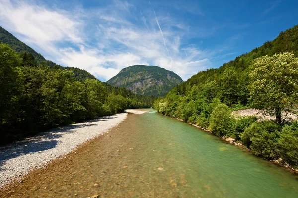 Dağ nehri