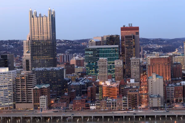 Pittsburgh à noite — Fotografia de Stock