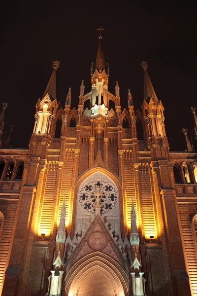 Catedral Católica à noite — Fotografia de Stock