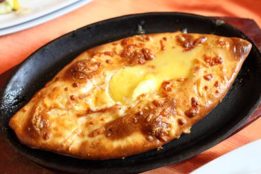 Khachapuri