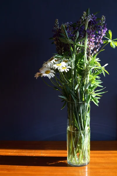 Letní květy kytice — Stock fotografie