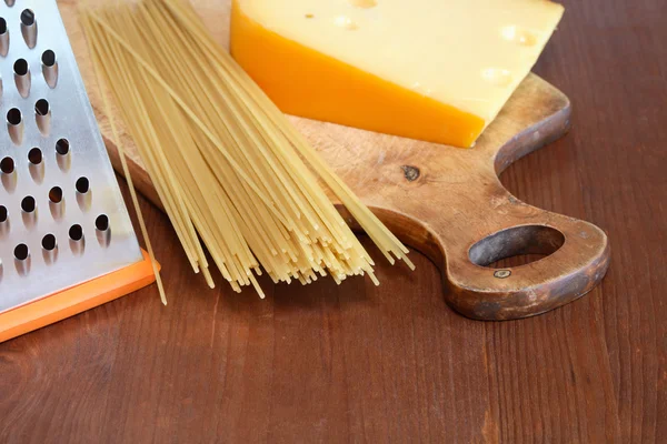 Spaghetti koken — Stockfoto