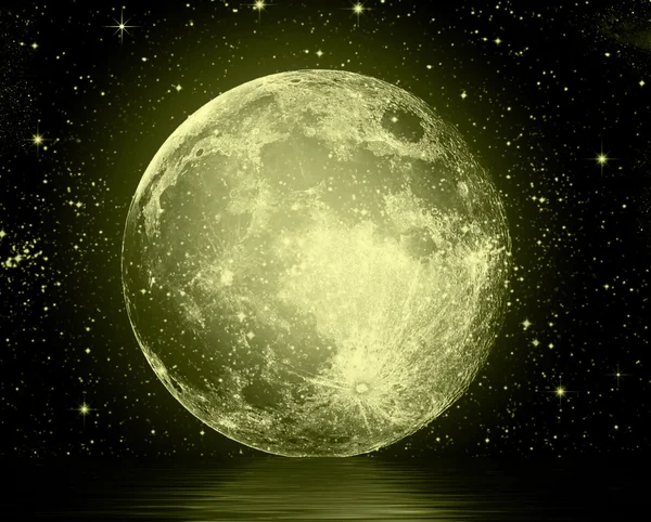 Luna piena riflessa nell'acqua — Foto Stock