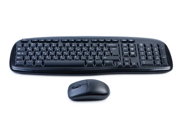 Клавиатура компьютера и мышь изолированы . — стоковое фото