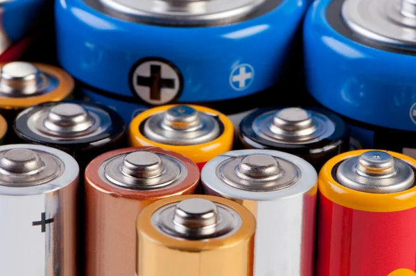 Acumuladores e baterias de perto . — Fotografia de Stock