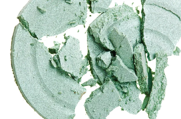 Sombra de ojos verde roto, aislado en macro blanco —  Fotos de Stock
