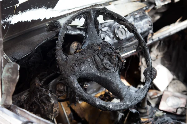 Vuur verbrand auto voertuig — Stockfoto