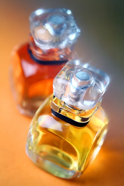 Parfümflaschen — Stockfoto