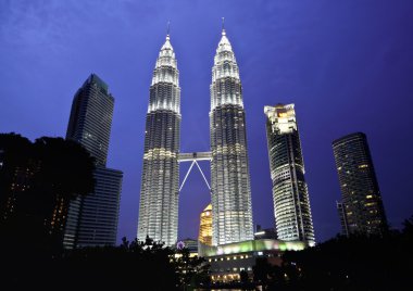 Petronas tower clipart