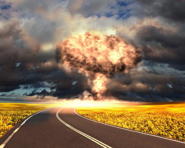 Ядерный взрыв на открытом воздухе
