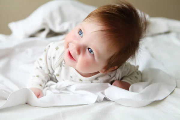 Beautuful redhair infant — Stock Photo, Image