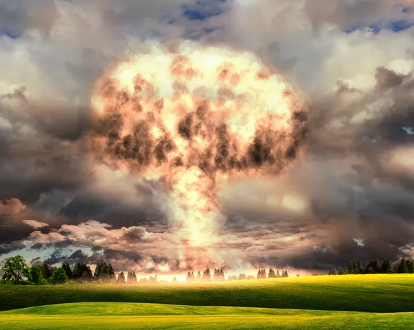 Jaderný výbuch ve venkovním prostředí — Stock fotografie