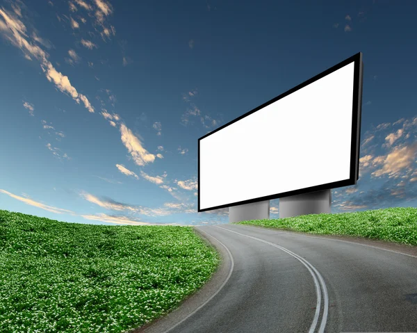 Yolda billboard — Stok fotoğraf