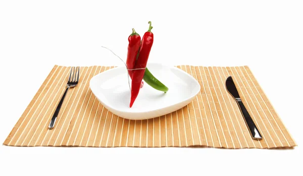 Jasny czerwony i jasne zielone chili pieprz — Zdjęcie stockowe