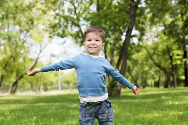 Portrait of a little boy outdoors — Stock Photo, Image
