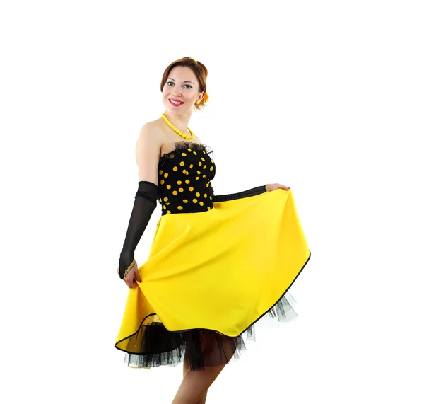 Ung kvinna i ljus färg klänning — Stockfoto