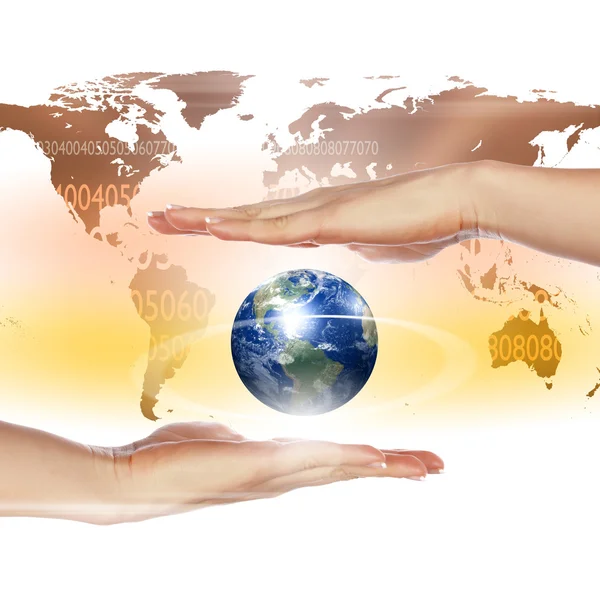 Hands holding planet — Stock Photo, Image
