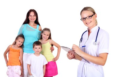 Doktor ve çocuklu aile