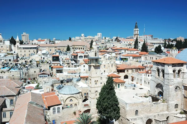 Oude Jeruzalem uitzicht vanaf de Lutherse Verlosser Kerk — Stockfoto