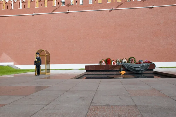 Вечный огонь на Красной площади в Москве — стоковое фото