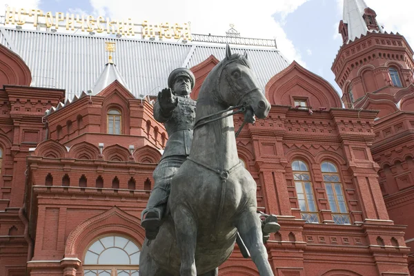 Monumento al Mariscal Zhukov en Moscú — Foto de Stock