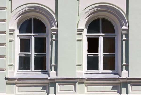 Två fönster — Stockfoto