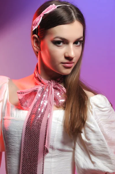 Portrait of an attractive young woman — Stock Photo, Image