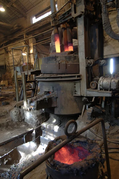 Ruimte in de staalfabriekÇelik tesisi alanı — Stok fotoğraf