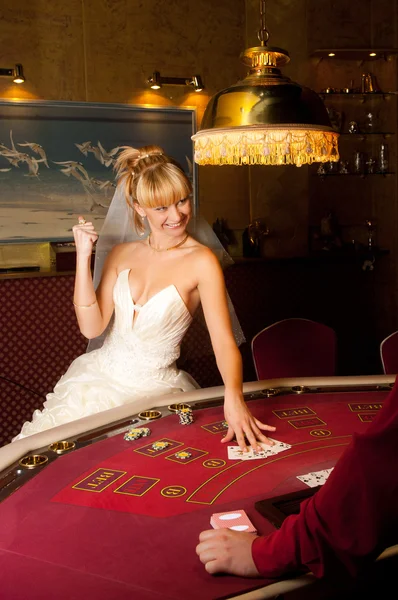 Funny bride playing cards — Stock Photo, Image