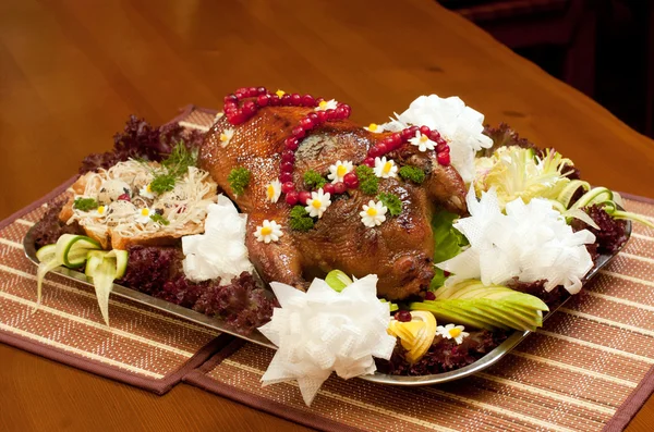 Dish with roast duck and vegetables — Stock Photo, Image