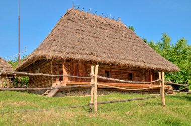 Old wooden house clipart