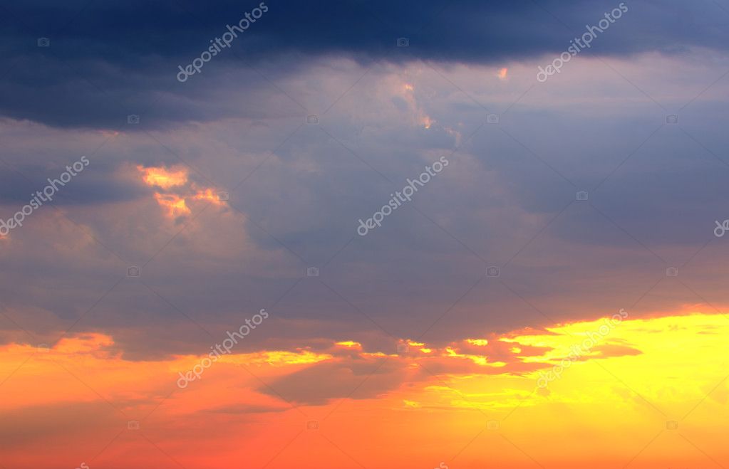 美しい夕日の空の眺め ストック写真 C Artfotoss