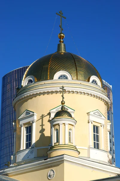Frafment av den Heliga trefaldighetskyrkan i Jekaterinburg — Stockfoto