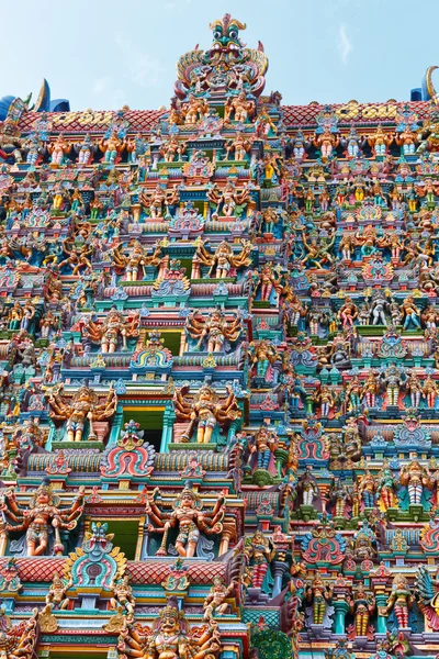 Hindu temple tower — Stock Photo, Image