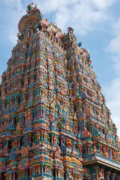 Torre do templo hindu — Fotografia de Stock