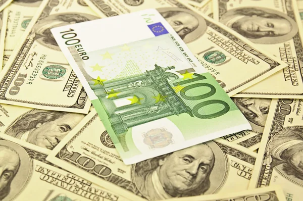 Dollar-Hintergrund mit Euro — Stockfoto
