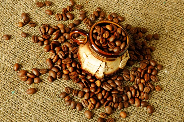 粘土のコーヒー カップ — ストック写真