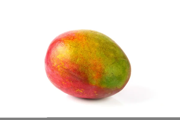 Свежие фрукты манго — стоковое фото
