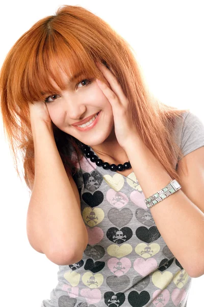 Portret radosny piękna rudowłosa dziewczyna — Zdjęcie stockowe