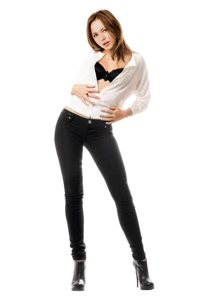 Jonge vrouw in zwarte strakke jeans — Stockfoto