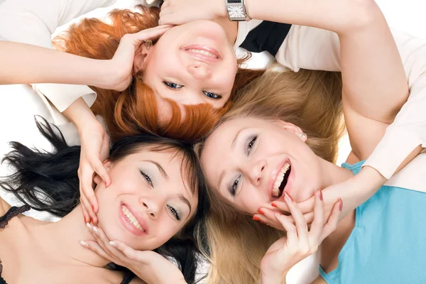 Tre unga lekfulla kvinnor — Stockfoto