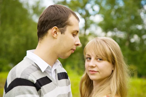 Couple in love outdoors — Stock Photo, Image