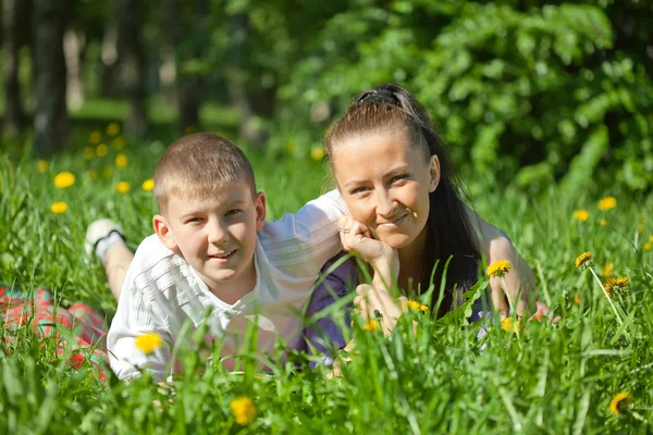Mother and teenager son — Stock Photo, Image