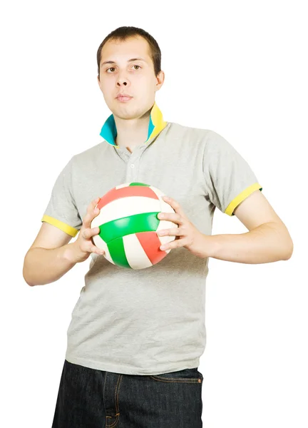 Homem desportivo posando com bola — Fotografia de Stock